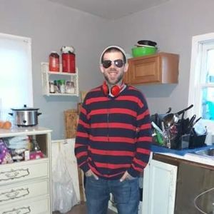 Meet your Posher, Thomas